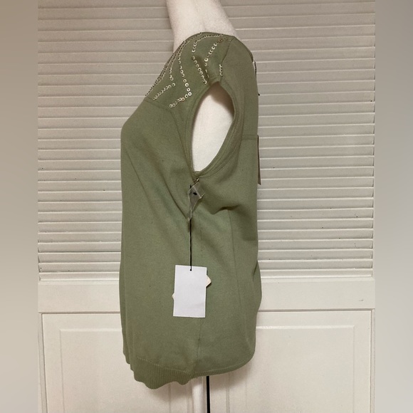 NWT Reba Sleeveless Blouse Size Large - Picture 4 of 10